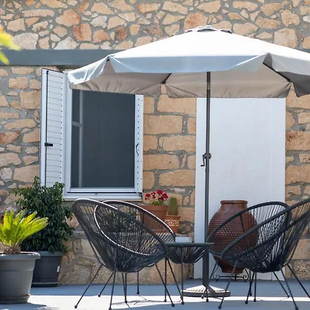 Happiness Aegina Apartments Exterior foto