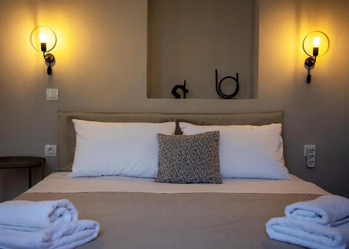 Happiness Aegina Apartments